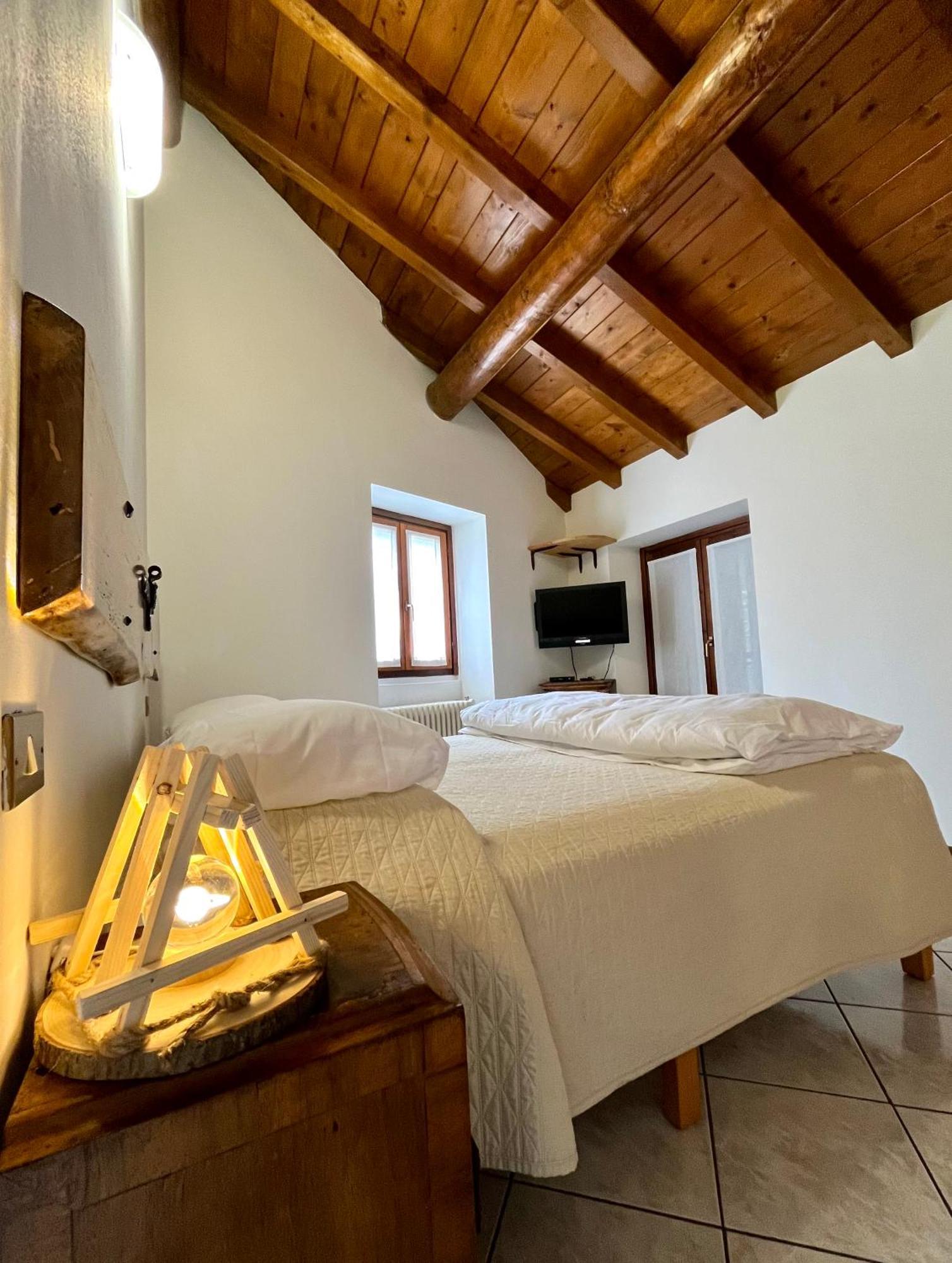 Agriturismo La Vecchia Chioderia Grandola ed Uniti Dış mekan fotoğraf