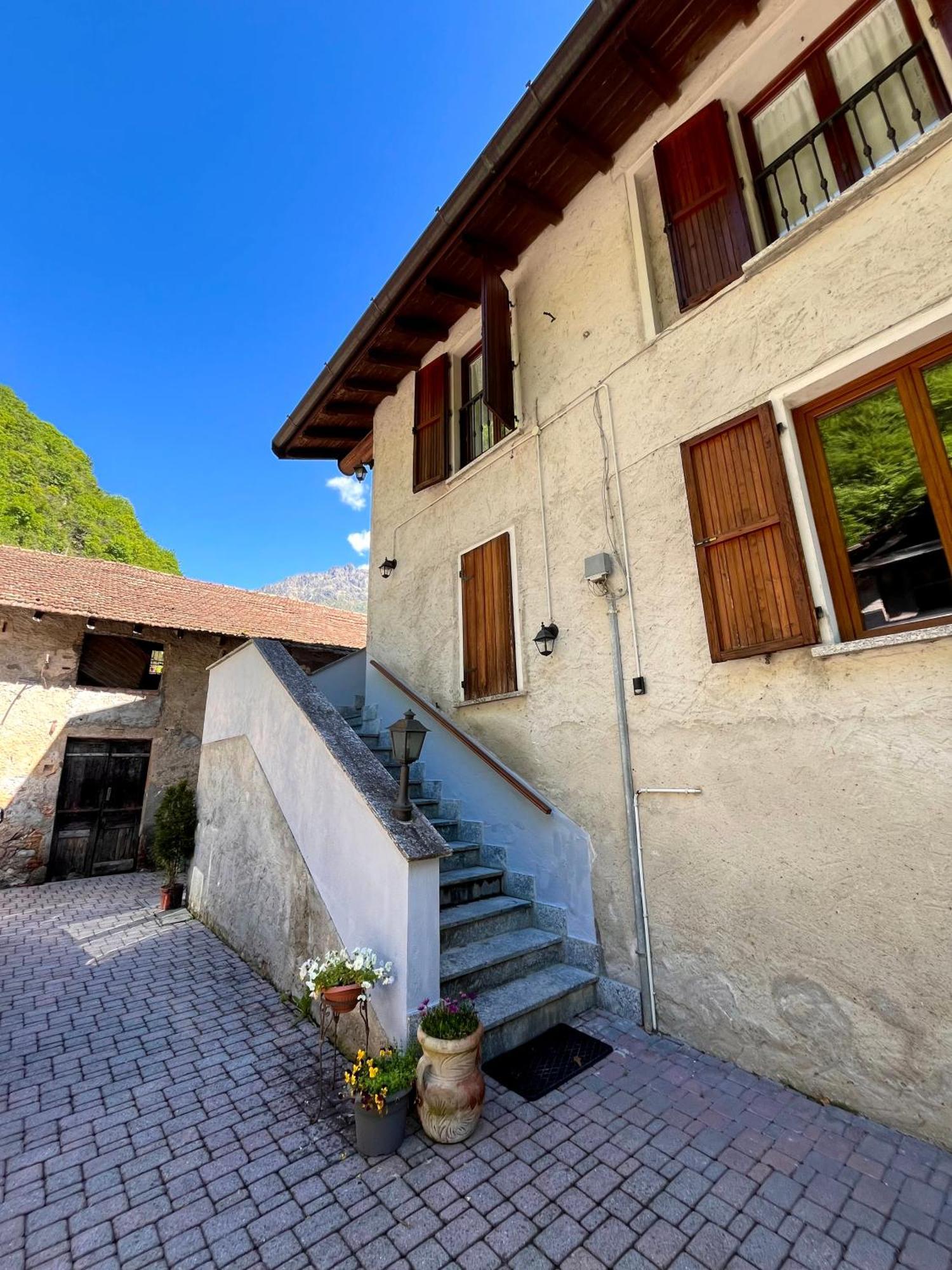 Agriturismo La Vecchia Chioderia Grandola ed Uniti Dış mekan fotoğraf